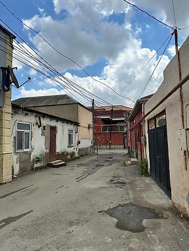 sibrizde evler: Həyətyanı fərdi yaşayış evi- Xırdalan şəhərində27 məhəllə, su — 2