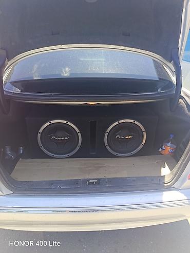 mercedes 180 b: Maşın yaxşı vəzyətdədir 98 di 2001 yığlıb sənədləri qaydasndadır — 2