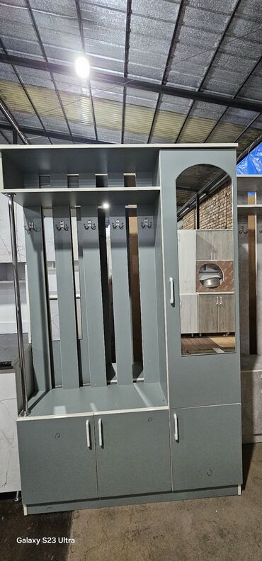 Шкафы-прихожие: Шкаф-прихожая, Новый, С зеркалом, ЛДСП at lalafo.kg — 4 Шкафы-прихожие: Шкаф-прихожая, Новый, С зеркалом, ЛДСП — 4