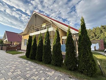 термальный: Продаётся коттедж 200 кв, красная книга 3,7 сотки на территории — 2