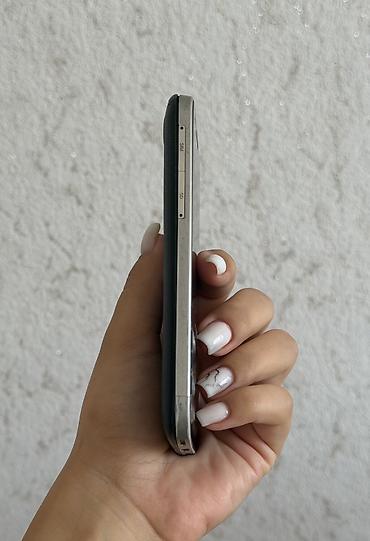 telefon duyməli: Blackberry Classic, 32 GB, rəng - Qara, Sensor — 3
