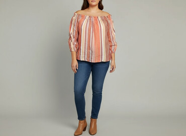 bluzka body plus size: Жіноча блуза, розмір 2XL