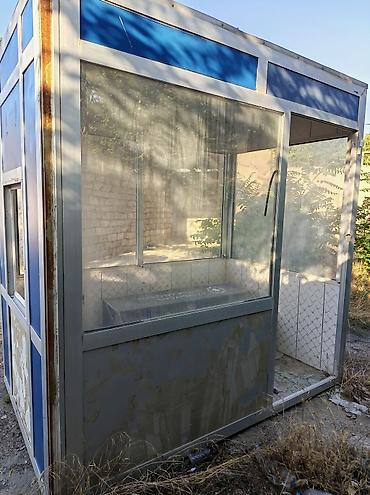 Будки, киоски: Gorunuwu deyiwdirilecek uzdenib abrobotka olunacaq qapisi qurawdirilib — 1