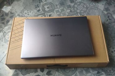 huawei p6: Intel Core i5, 15.6 "