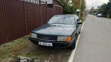 Унаа сатуу: Audi 100: 1988 г., 2.2 л, Кол менен иштөөчү, Бензин, Седан — 1