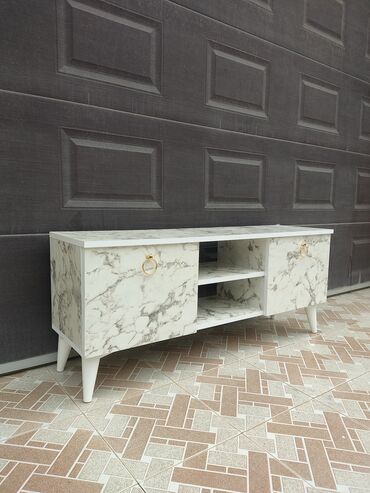 TV altlığı: Yeni, Düz TV altlığı, Rusiya — 6