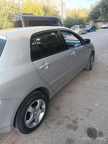 на corolla: Toyota Corolla: 2002 г., 1.6 л, Автомат, Бензин, Хэтчбэк — 8