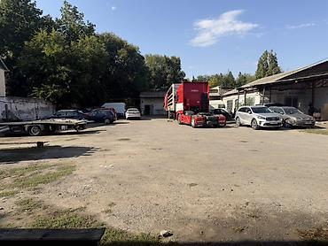Промышленная/складская площадка с производственными зданиями и большим