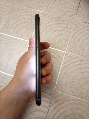 Apple iPhone: IPhone 7 Plus — 3