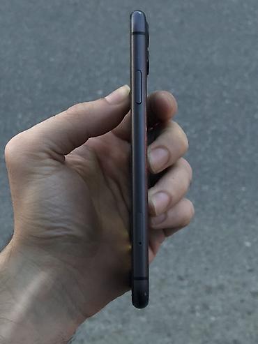 iphone 5c: IPhone 11, 64 GB, Qara, Face ID — 3