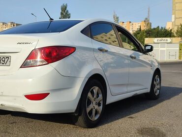 LIFAN: Hyundai Accent: 1.6 l | 2014 il Sedan