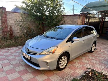 приус 2004: Toyota Prius: 2013 г., 1.8 л, Гибрид, Универсал