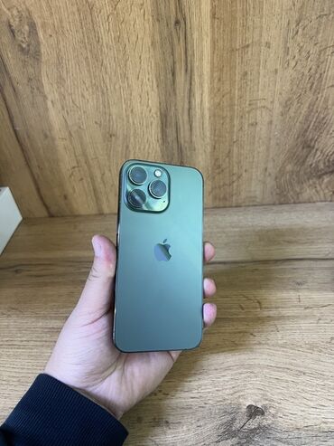 сколько стоит поко ф3: IPhone 13 Pro, Б/у, 256 ГБ, Alpine Green, Защитное стекло, Чехол, 85 %