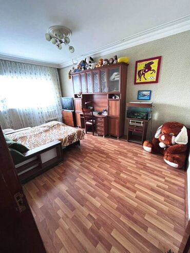 Köhnə tikili: Bakı, Yeni Günəşli Massiv D, 3 otaqlı, Köhnə tikili, m. Həzi Aslanov, 80 kv. m — 4