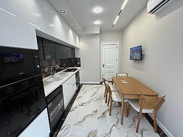 Dizayn, layihə: 🏡 ŞƏXSİ MƏNZİL — AĞ ŞƏHƏR BULVARI 📍 Qənimətlər Parkının yanı — 15