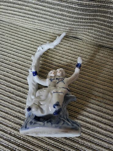 Figure: Figura, bоја - Šareno, Novo — 10