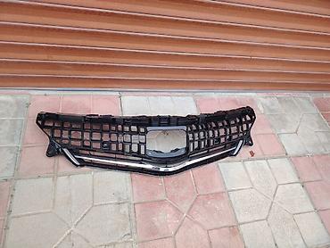 plastiq pencere: Toyota prius V üçün ön radiator barmaqlığı — 2