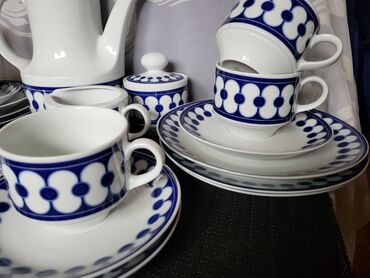 Ostali antikviteti: Servis za 6 osoba 1950g+,Mitterteich Bavaria za kafu,caj,poslastice na lalafo.rs — 8 Ostali antikviteti: Servis za 6 osoba 1950g+,Mitterteich Bavaria za kafu,caj,poslastice — 8