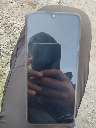 Samsung Galaxy A13, Б/у, цвет - Серый
