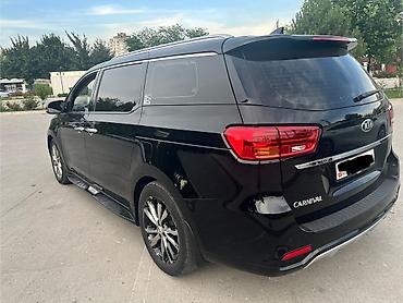 Kia: Kia Carnival: 2018 г., 3.3 л, Автомат, Бензин, Лимузин — 7