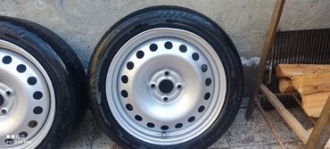 işlənmiş qış təkərləri: Колесо 185 / 65 / R 15, 4 Болтов