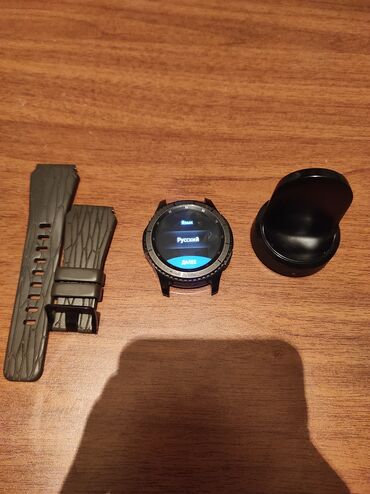 qara çanta: Б/у, Смарт часы, Samsung, Сенсорный экран, цвет - Черный