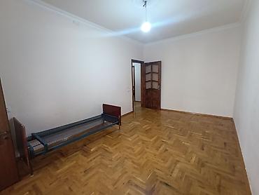 Квартиры: Баку, 7-ой микрорайон, 3 комнаты, Вторичка, м. Азадлыг Проспекти, 80 м² — 9