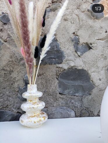 Vazalar: Bir vaza — 11