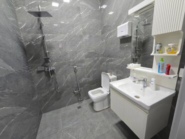 Ofislər: 🔹 Tam əşyalı ofis icarəyə verilir – Xətai metrosuna piyada 5 dəq. 📐 — 8