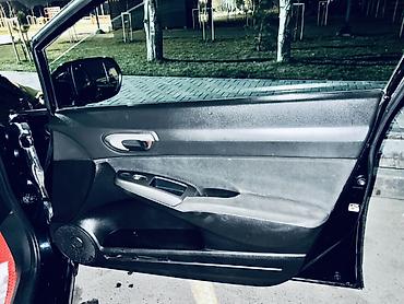 Продажа авто: Honda Civic: 2008 г., 1.8 л, Автомат, Бензин, Седан — 4