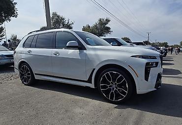 jac s7: BMW X7: 2023 г. — 7