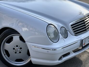 терме бутка: Mercedes-Benz E-Class: 2001 г., 5.4 л, Автомат, Бензин, Седан