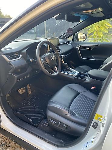 рав 4 купе: Toyota RAV4: 2020 г., 2.5 л, Вариатор, Гибрид, Кроссовер — 9