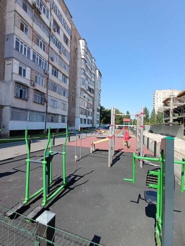 кок жар продается дом: 3 бөлмө, 70 кв. м, 105-серия, 8 кабат, Косметикалык ремонт