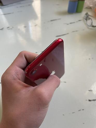 modem 4 antenli: IPhone SE 2022, Qırmızı, Simsiz şarj — 3