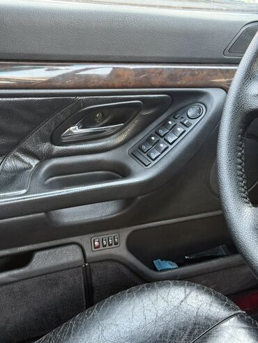 BMW: BMW 7 series: 1995 г., 4 л, Механика, Бензин, Седан — 9