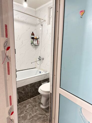 продаю дом бишкек ак орго: 2 м², Без мебели