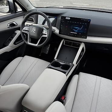 2025: BYD Yuan Pro: 2025 г., Автомат, Электромобиль, Кроссовер — 7