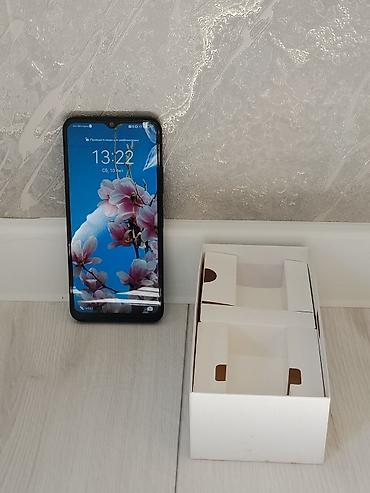 Мобильные телефоны: Huawei Nova Y61, Б/у, 128 ГБ, цвет - Черный, 2 SIM — 3