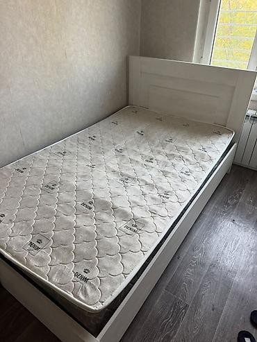 Односпальная кровать с матрасом - Размер спального места 120 × 200 см