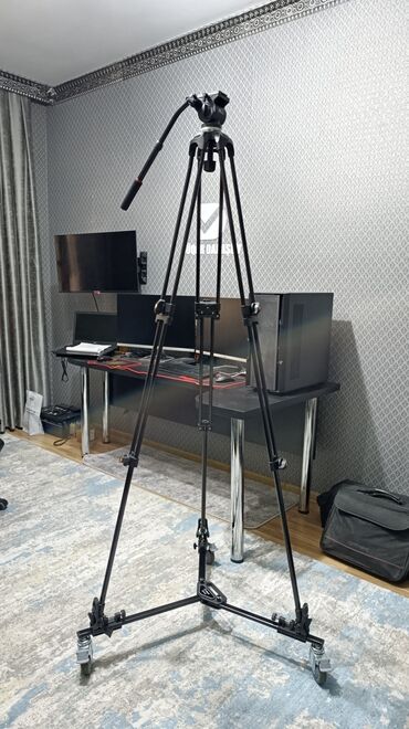 hdmi to vga baku: Tripod və təkər yeni kimi