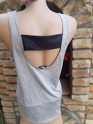 sapa u srcu: F&F fitness majica vel M, L
Kao nova — 3