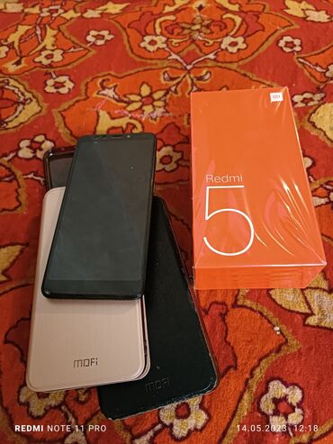 1000сом телефон: Xiaomi, Redmi 5, Б/у, 2 SIM