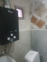 Uzunmüddətli kirayə mənzillər: Metro elmlere yaxın 2otaglı heyet evi kirayə verilir obsi heyedir — 6