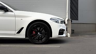 BMW: BMW 5 series: 2018 г., 2 л, Автомат, Бензин, Седан — 2