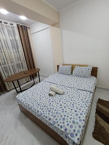 Посуточная аренда квартир: 1 комната, Душевая кабина, Постельное белье, Кондиционер — 9