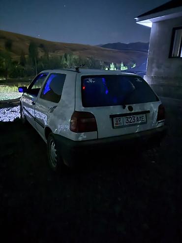isuzu d max: Volkswagen Golf: 1992 г., 1.4 л, Механика, Бензин, Хэтчбэк — 4