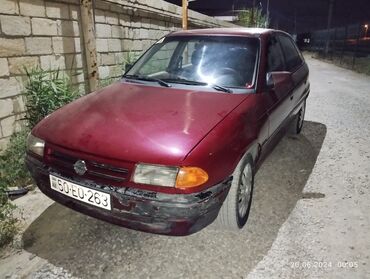 bmw az qiymetler: Opel Astra: | 1993 il Universal