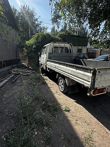 Транспорт: Hyundai Porter (первое поколение), малотоннажный бортовой грузовик с — 1