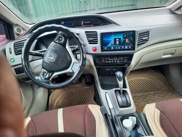 Honda: Honda Civic: 2012 г., 1.8 л, Автомат, Бензин, Седан — 6